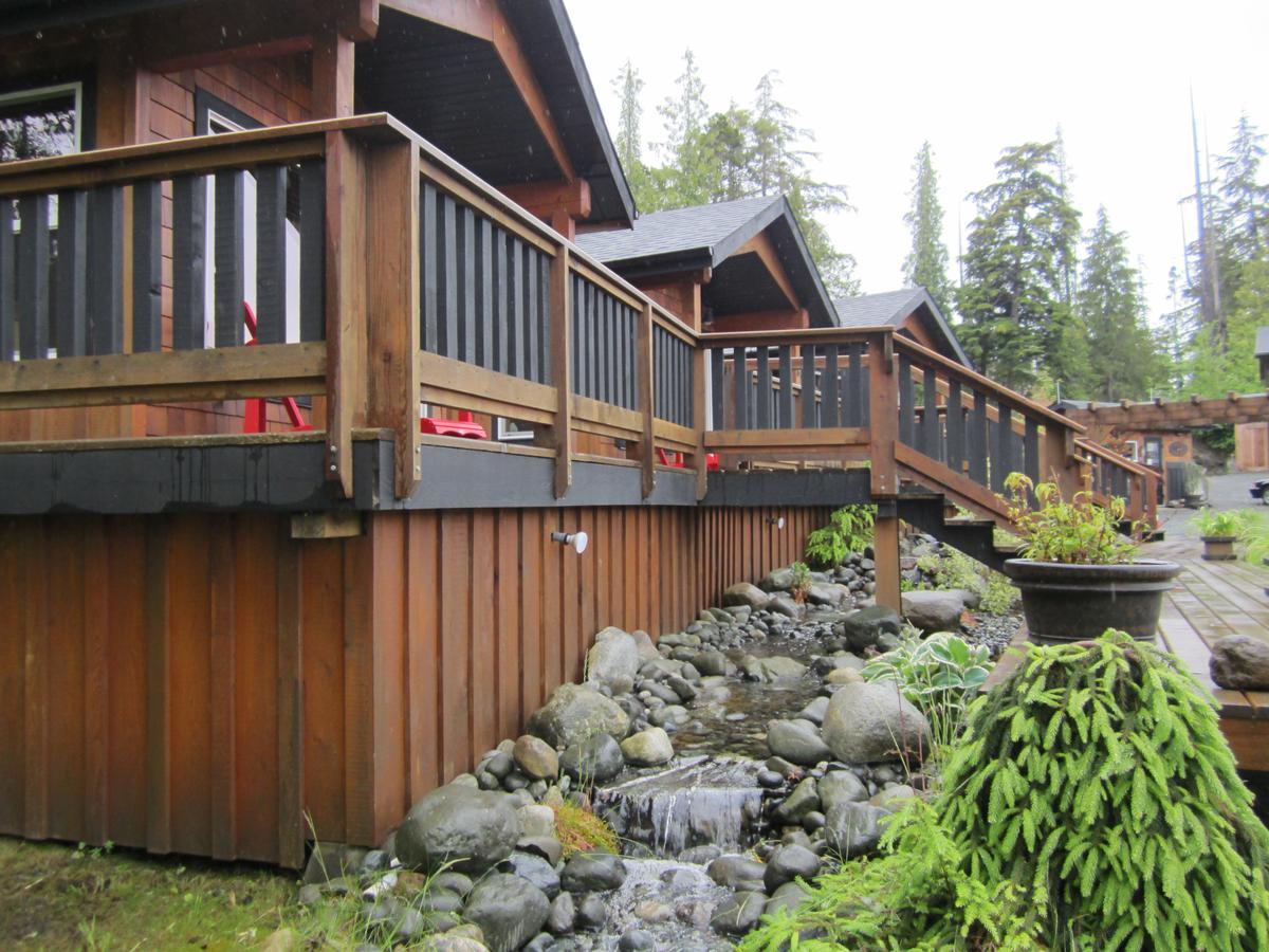 Hotel Ecoscape Cabins Port Hardy Exterior foto