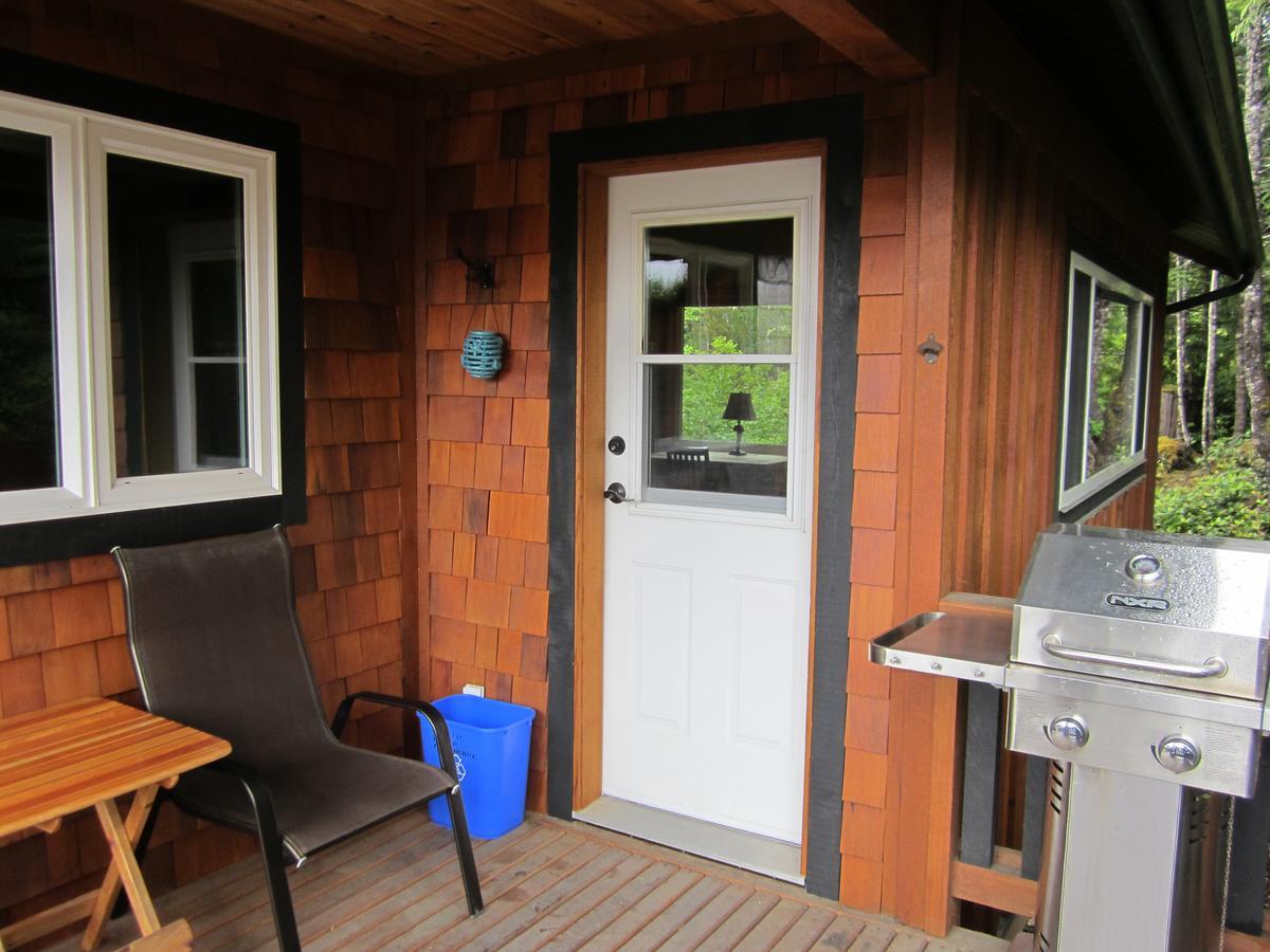 Hotel Ecoscape Cabins Port Hardy Exterior foto