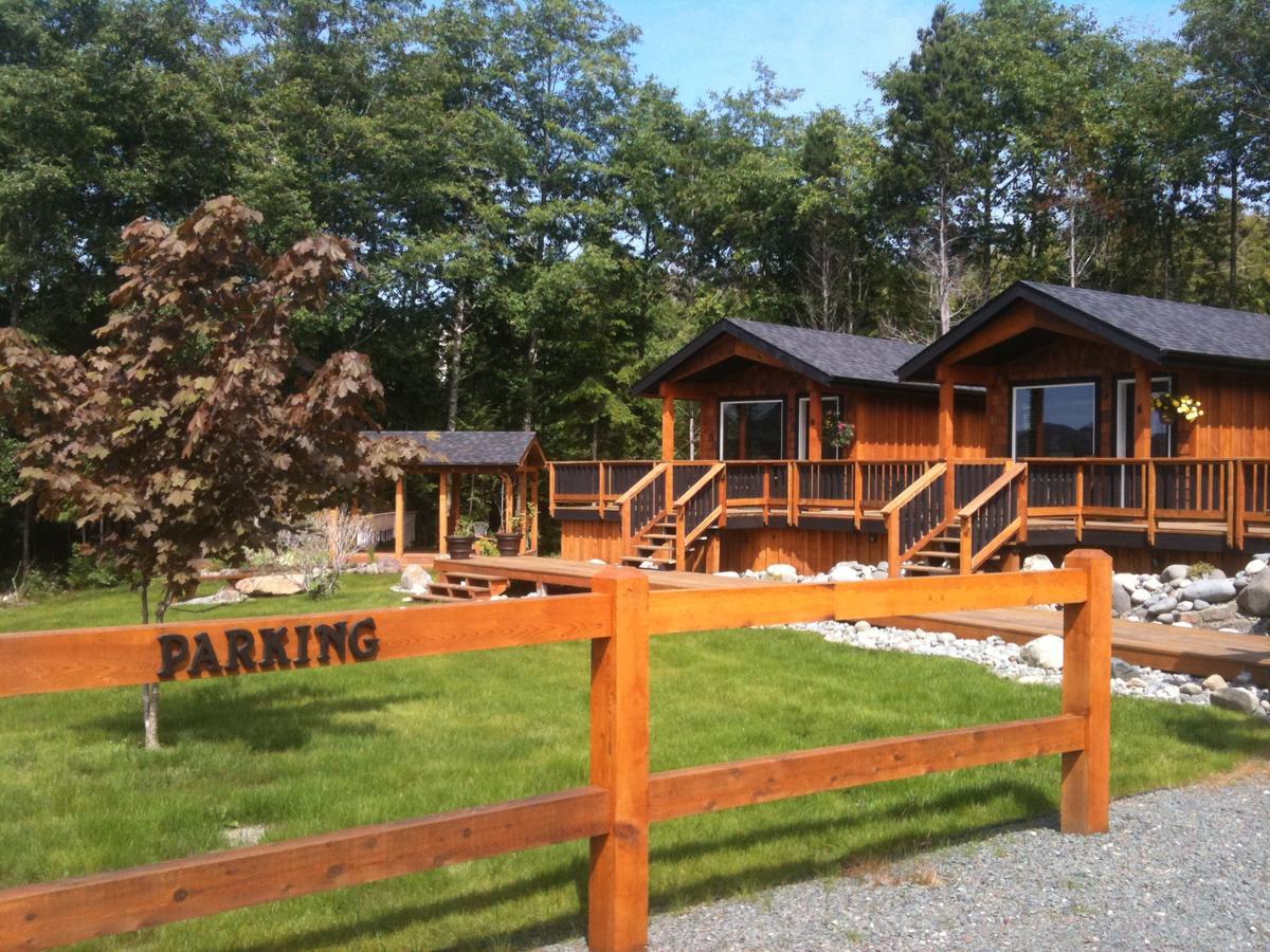 Hotel Ecoscape Cabins Port Hardy Exterior foto